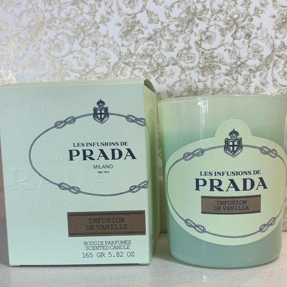 Prada Beauty Scented Candle in Mint Green